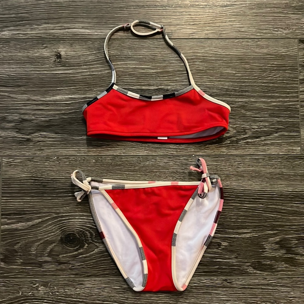 🖤❤️ Amazing, Beautiful Condition, BURBERRY Kids 6Y Bikini, Red with Check.